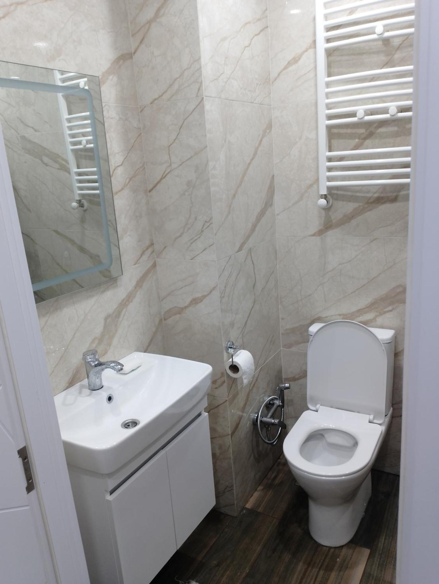 Next Apartments Batumi Bagian luar foto